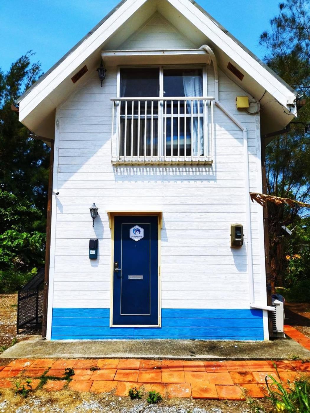 Cottage Blue Onna Bagian luar foto