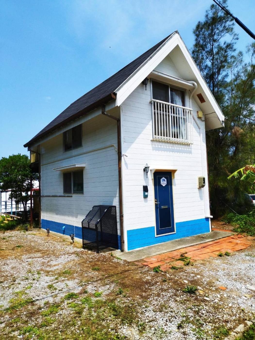 Cottage Blue Onna Bagian luar foto